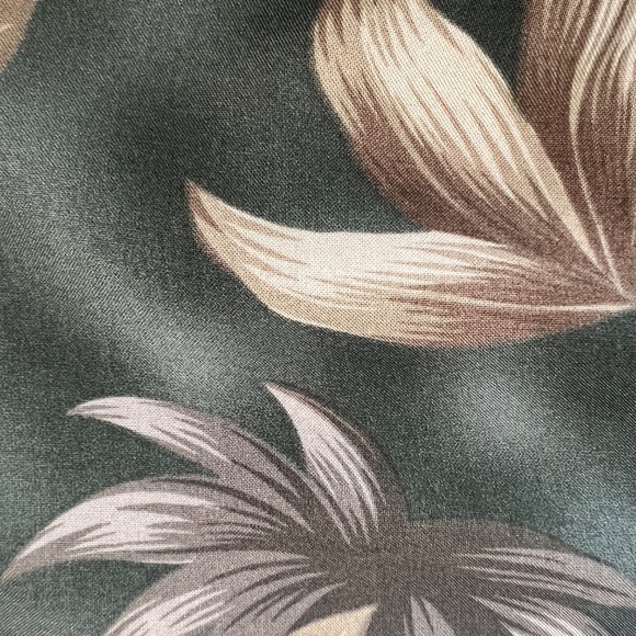 Vintage Pierre Cardin Men's Hawaiian Shirt Size Small - Picture 5 of 7